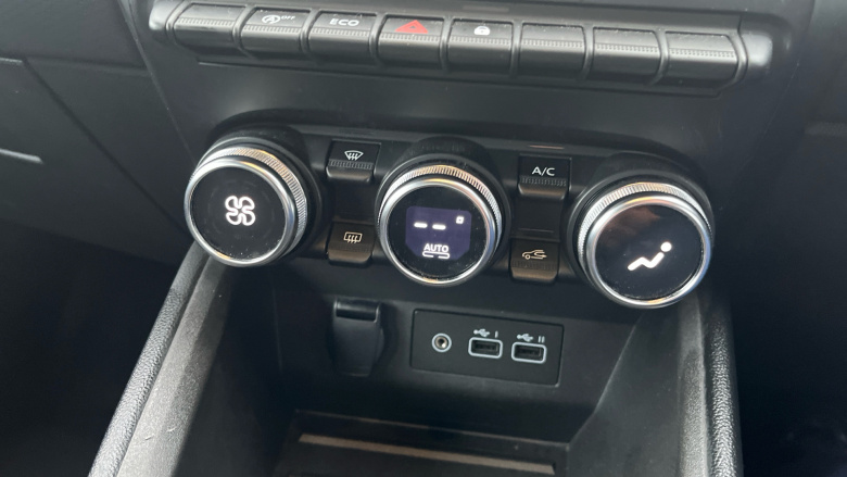 Renault Clio 1.0 TCe 90 Evolution 5dr Petrol Hatchback